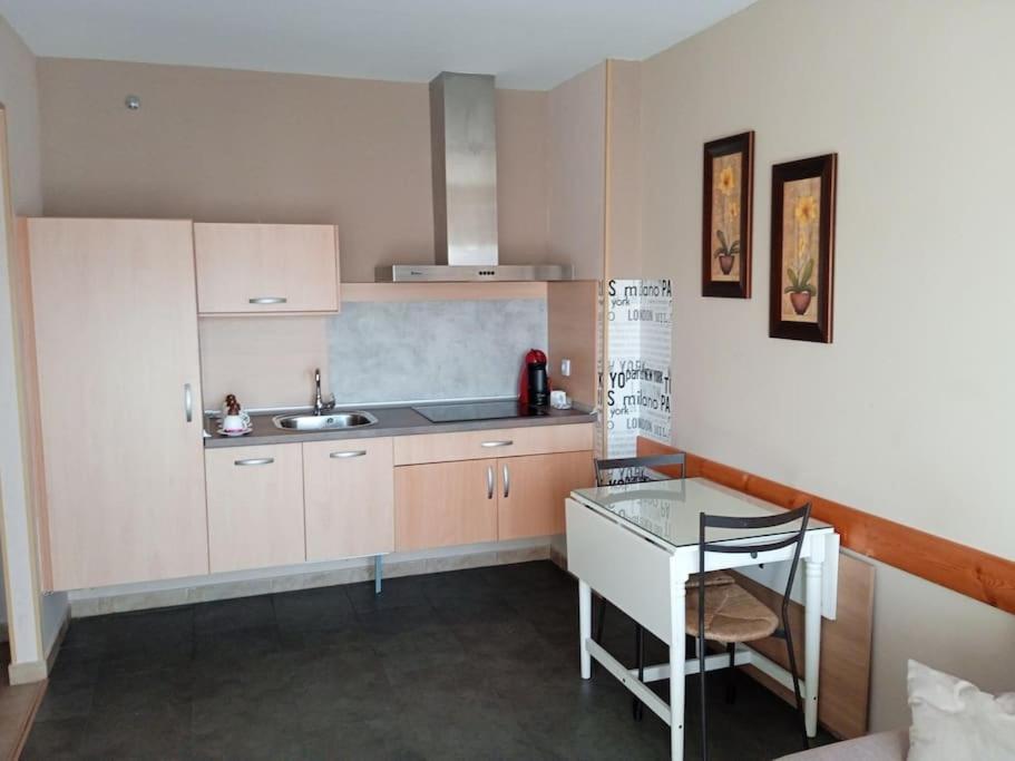 Acogedor Y Tranquilo Apartamento Пунта-Умбрія Екстер'єр фото